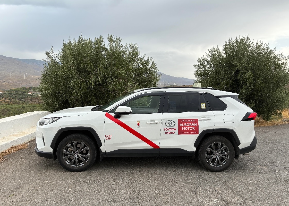 Viajes Nacionales Taxi Almería en carretera